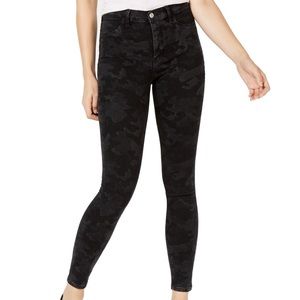 FREE PEOPLE black camp skinny jeans!